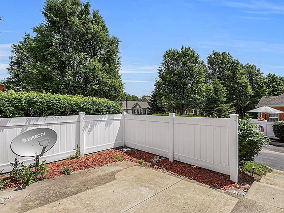 2nd image of 115 Green Ln