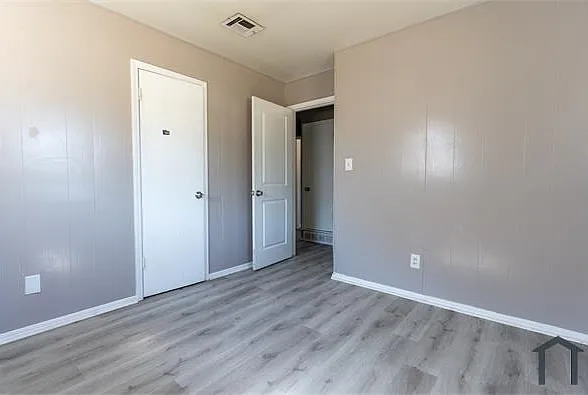 3721 Parkwoods Ln — Photo 21
