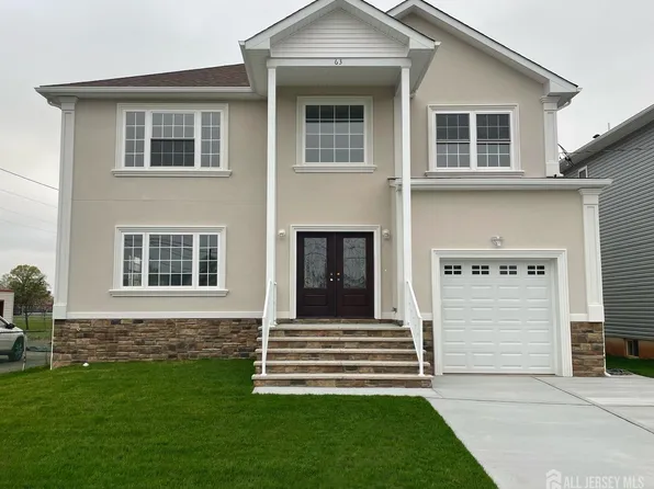 63 Bernard St, Carteret, NJ 07008