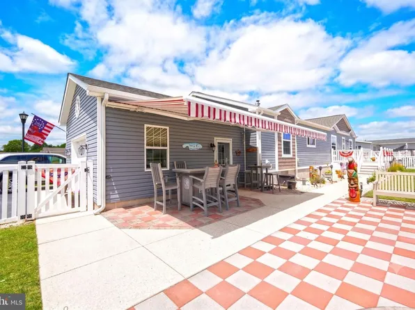 9 Liverpool Ln, Lewes, DE 19958