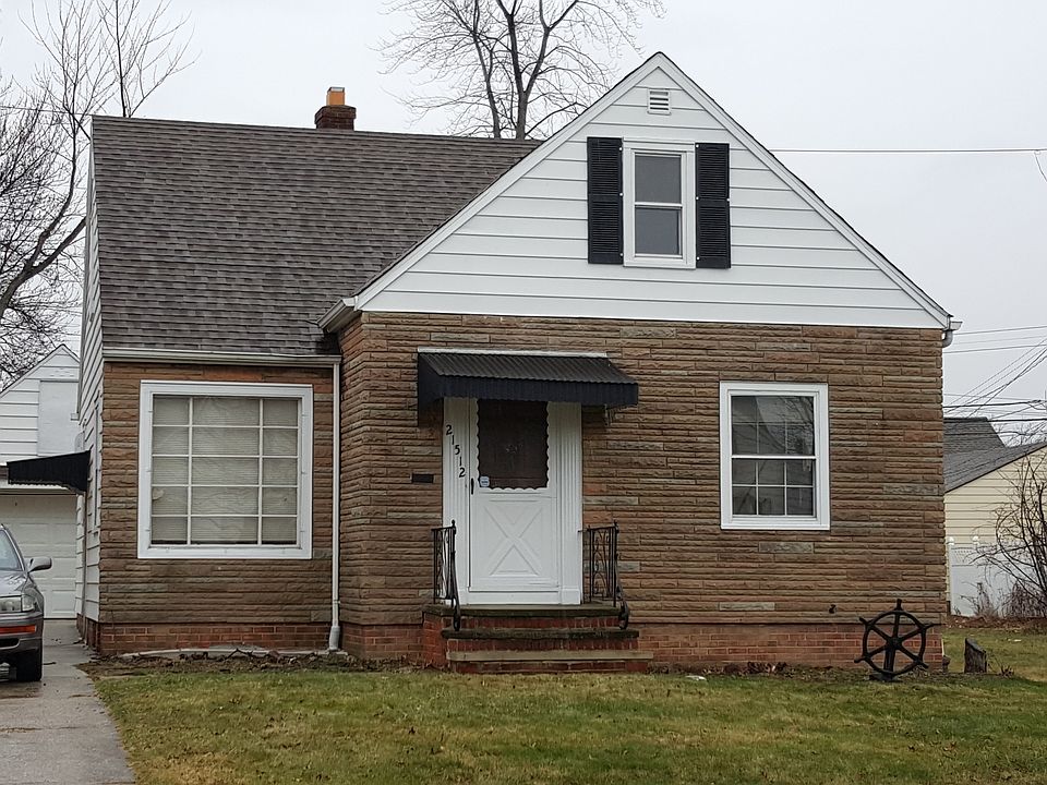 1st image of 21512 Gardenview Dr