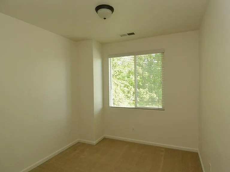 3204 N Kayenta St — Photo 12