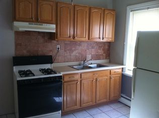 124 Julian St #1, Providence, RI 02909