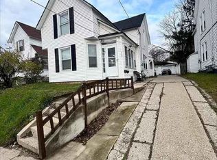 939 Baraga St NE #2, Grand Rapids, MI 49503