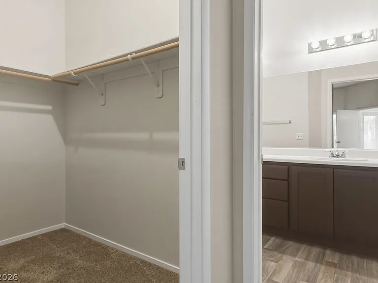 10245 S Maryland Pkwy #201 — Photo 6