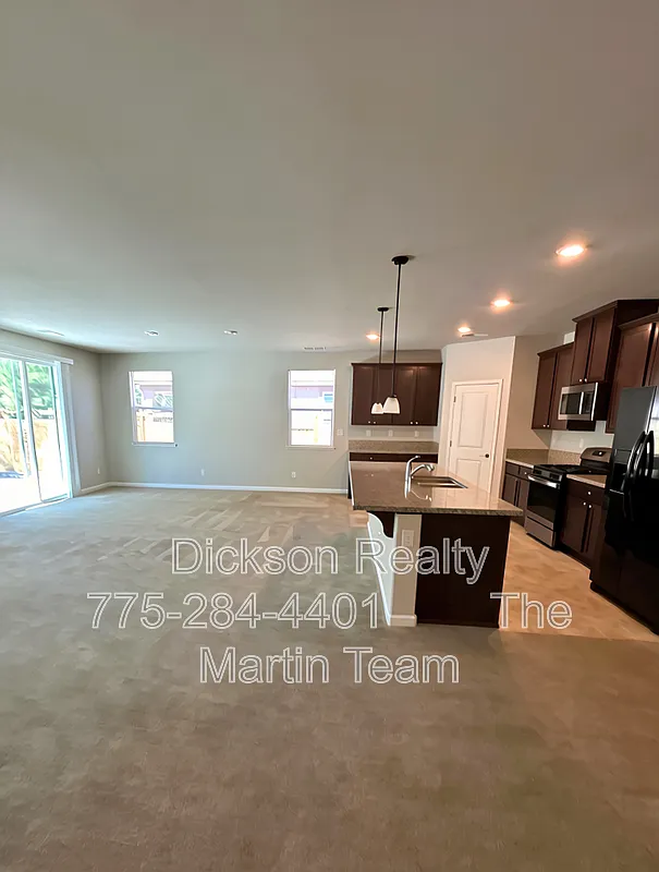 3 bed, 2.0 bath, 1882 sqft, $2,750 — Photo 3