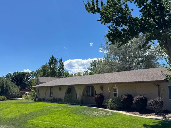 5213 Griffith Dr, Fort Collins, CO 80525
