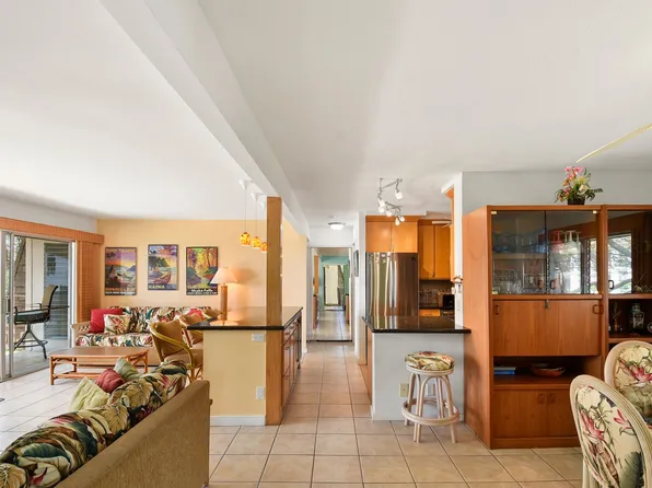 78-7030 Alii Dr, Kailua Kona, HI
