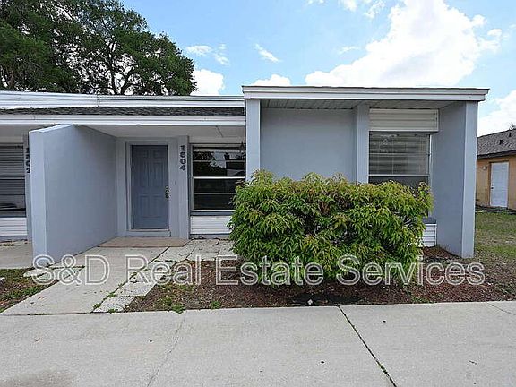 2nd image of 1804 Crystal Grove Dr