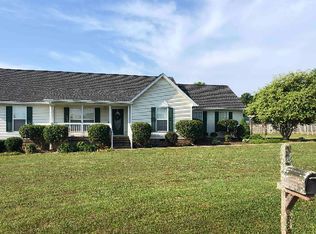 4522 Polaris Dr, Chapel Hill, TN 37034