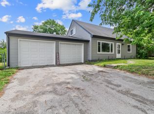 733 Fox Riv, Valparaiso, IN 46385