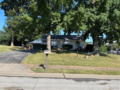 112 Shirley Ln, Ballwin, MO, 63011