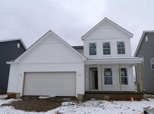 2666 Fieldwin Dr, Blacklick, OH 43004