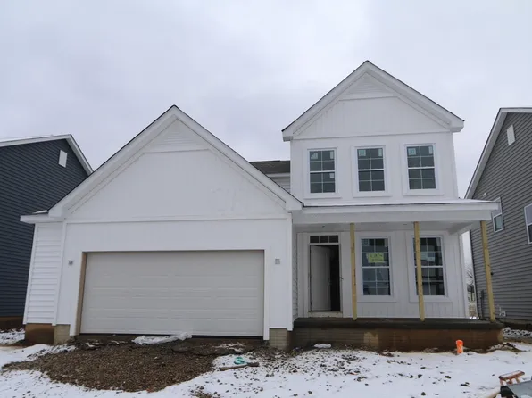 2666 Fieldwin Dr, Blacklick, OH 43004