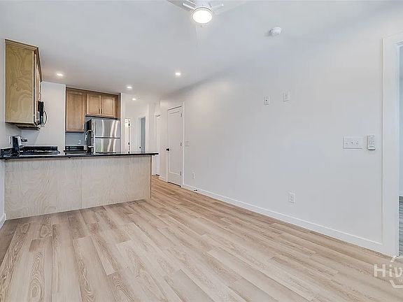 4th image of 10 Mastick St #C