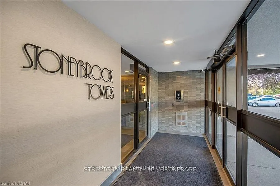 2 bed, $1,950 — Photo 4
