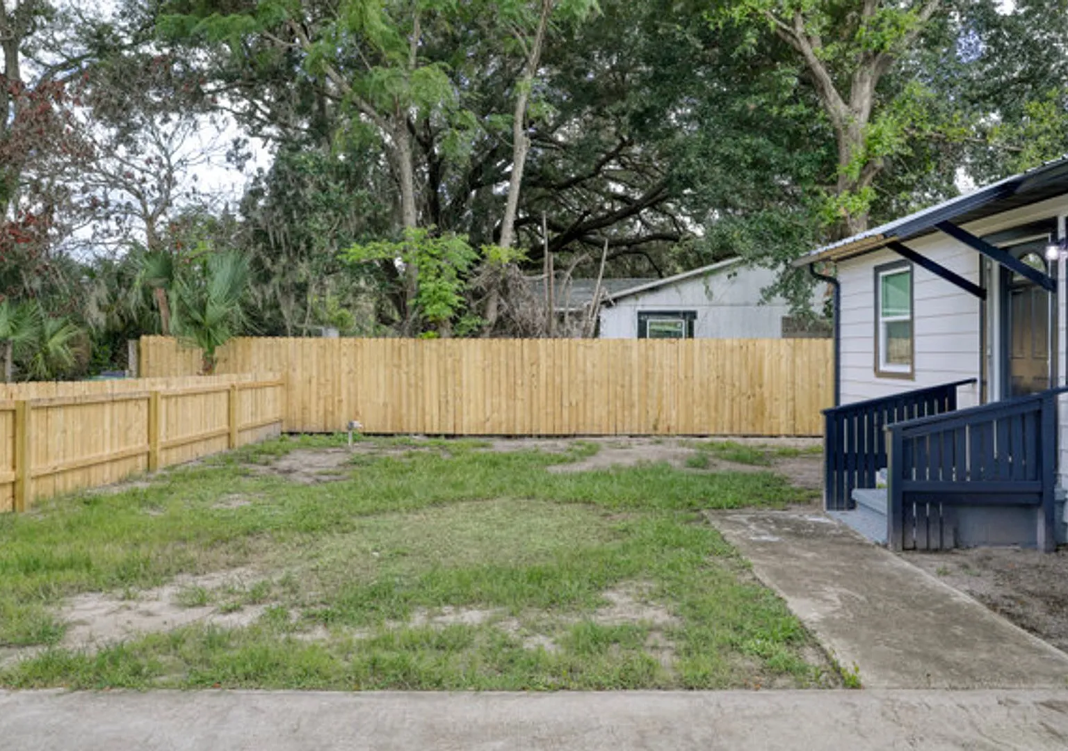 2957 Hartman Ln. — Photo 4