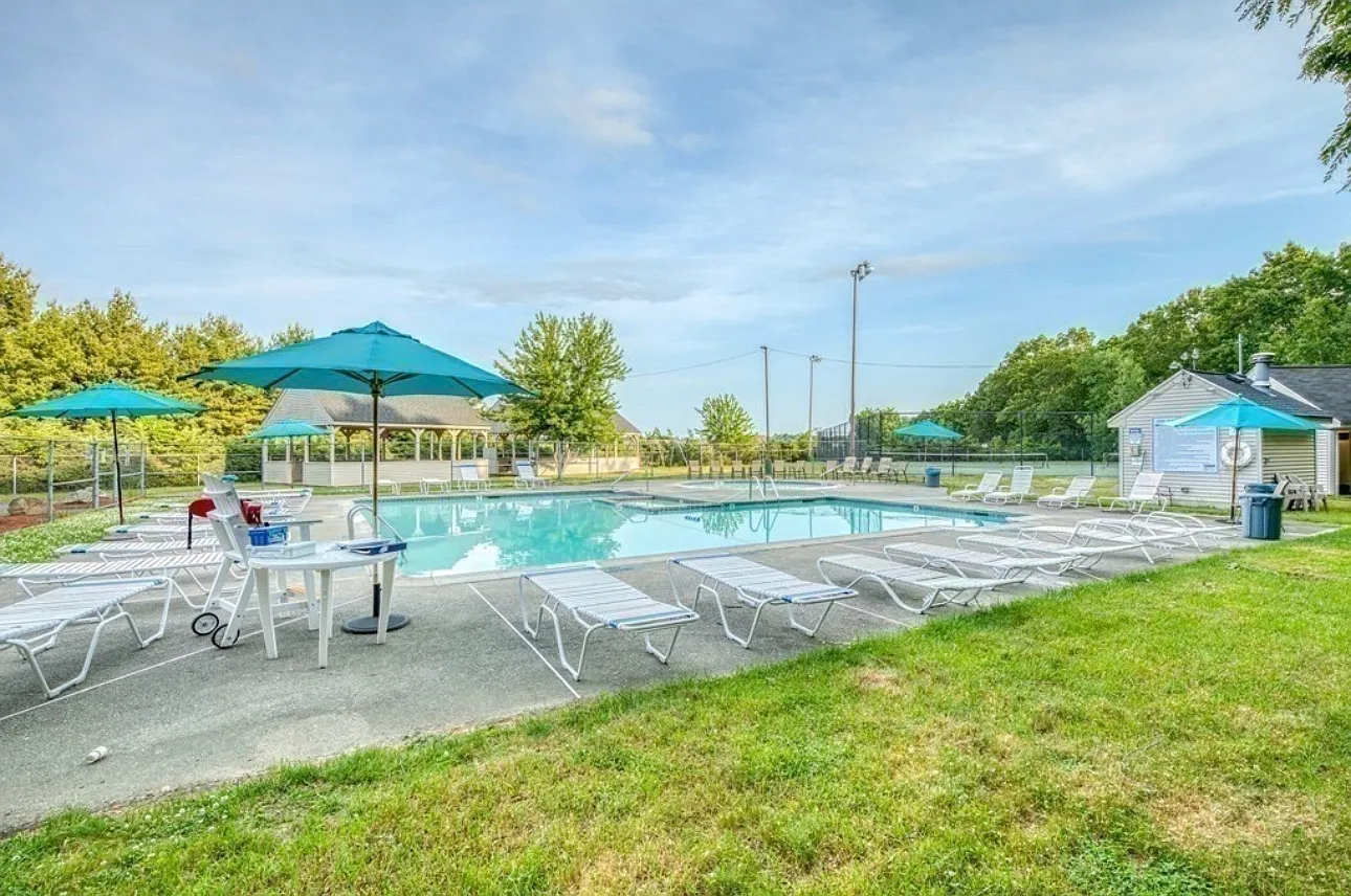 2 bed, 1078 sqft, $2,600 — Photo 4