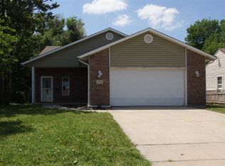 1727 S Elizabeth St, Wichita, KS 67213