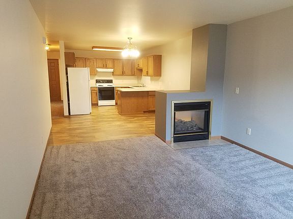 3rd image of 2825 Prestige Ct APT 4