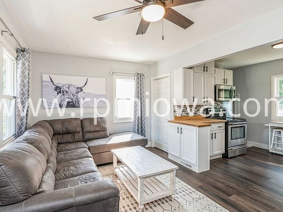 3rd image of 2935 Indianapolis Ave