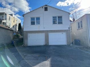 364 Mulberry Al, Harrisburg, PA 17113