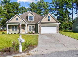 904 Stags Leap Ct, Loris, SC 29569