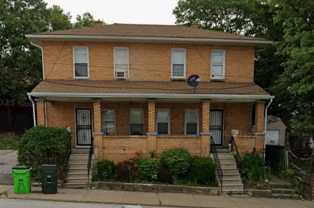 2 bed, 800 sqft, $1,250 — Photo 1
