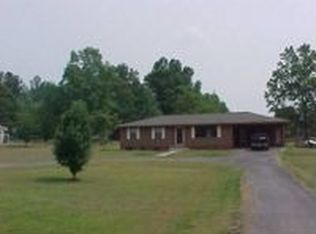 1649 Valley St, Starkville, MS 39759