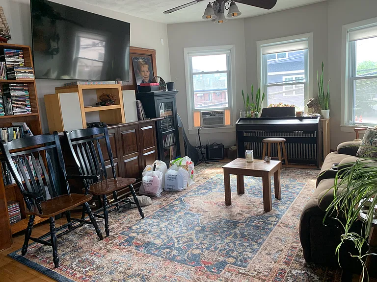 83 Litchfield St #2 — Photo 16