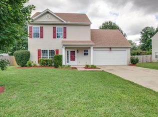 2134 Loudenslager Dr, Thompsons Station, TN 37179