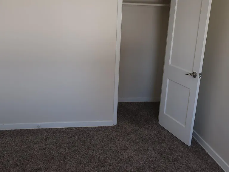 110 Lavender Ct #9 — Photo 8