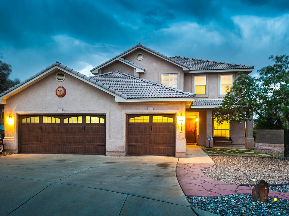 1st image of 5715 La Colonia Dr NW