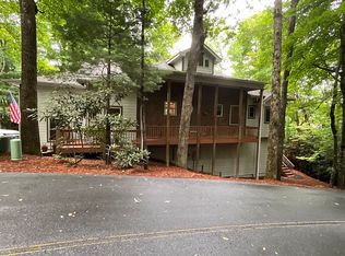 6 Claws Foot Ct, Sapphire, NC 28774
