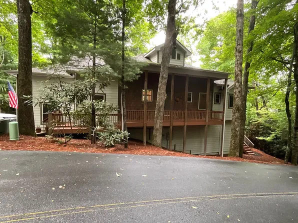 6 Claws Foot Ct, Sapphire, NC 28774