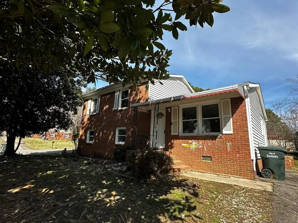 3048 Marigold Ln, Gastonia, NC 28052