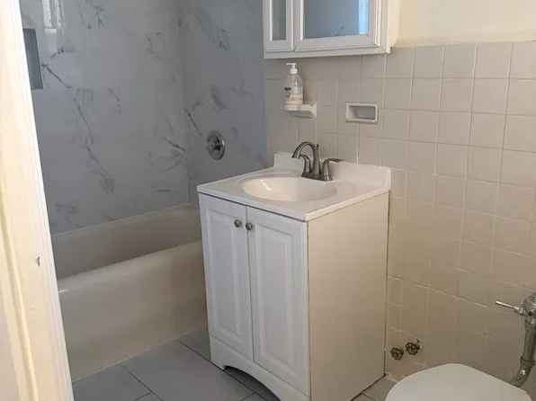 (undisclosed Address), Bronx, NY 10465