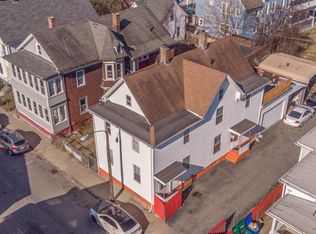 22 Loring St, Springfield, MA 01105