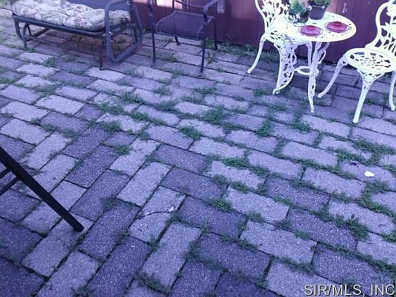 3rd image of 3204 Carlson Ave