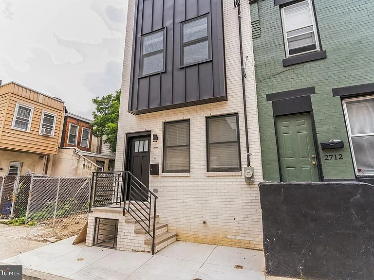 2710 Latona St — Photo 26