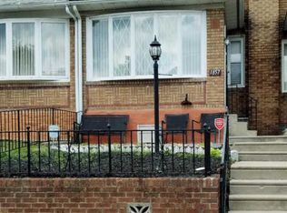 1857 Widener Pl, Philadelphia, PA 19141