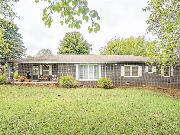 1095 State Highway 143, Patterson, MO 63956