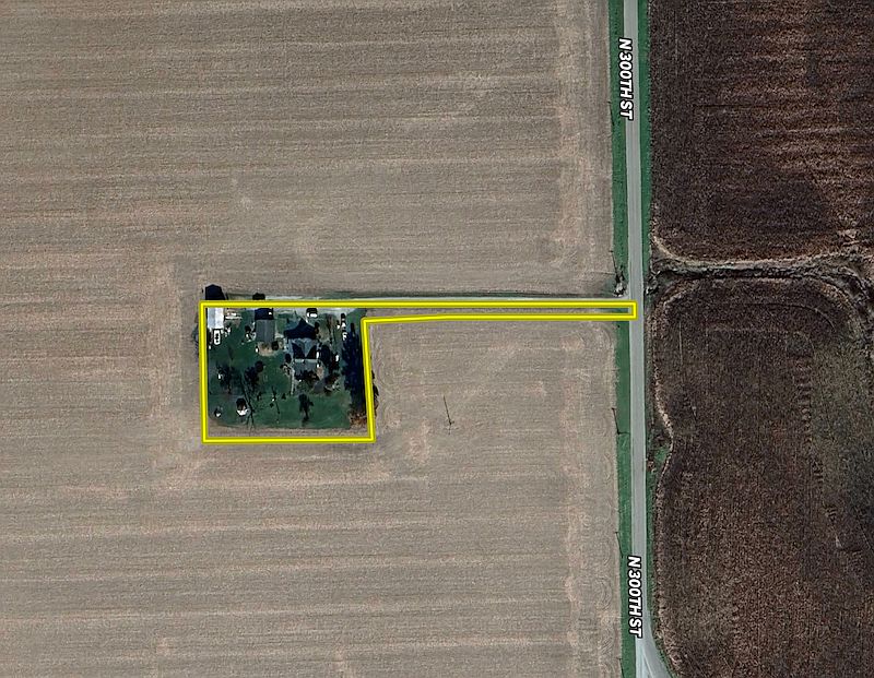 1st image of 5757 N 300th St