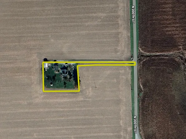 5757 N 300th St, Casey, IL 62420