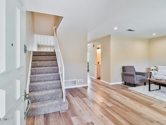 5th image of 265 Green Heath Pl