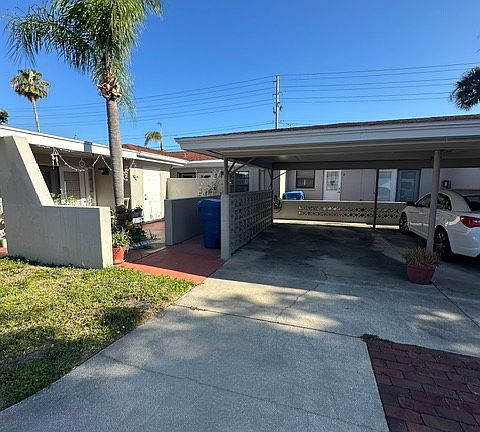 3rd image of 2301 Bay Dr #2