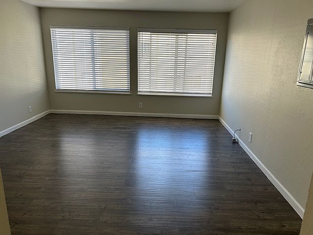 1st image of 400 Castle St APT 9