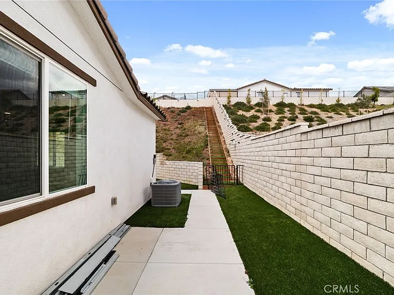 3416 O'Rourke Ave #1 — Photo 38