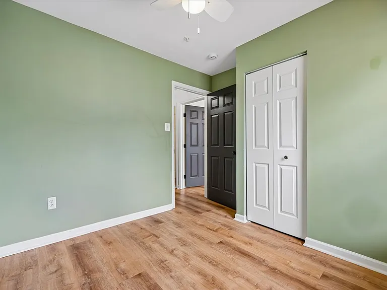 4616 Ripley Manor Ter — Photo 32