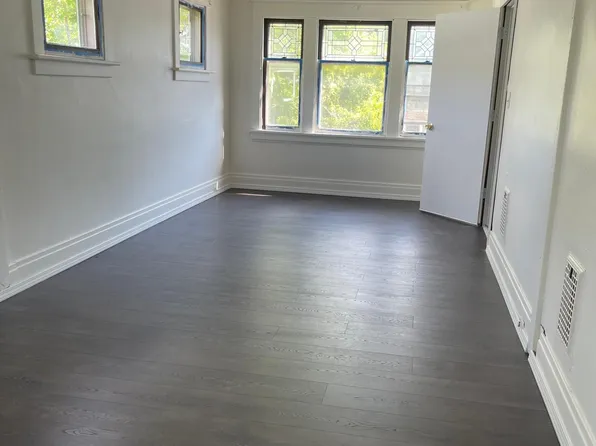 112 Schuele Ave APT 2, Buffalo, NY 14215